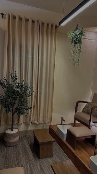 Salon Interior